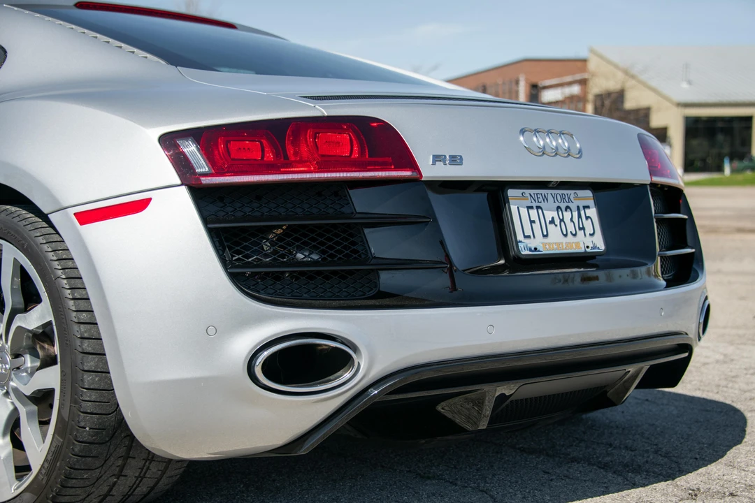 2009 Audi 42 R8 - Image 23 of 31