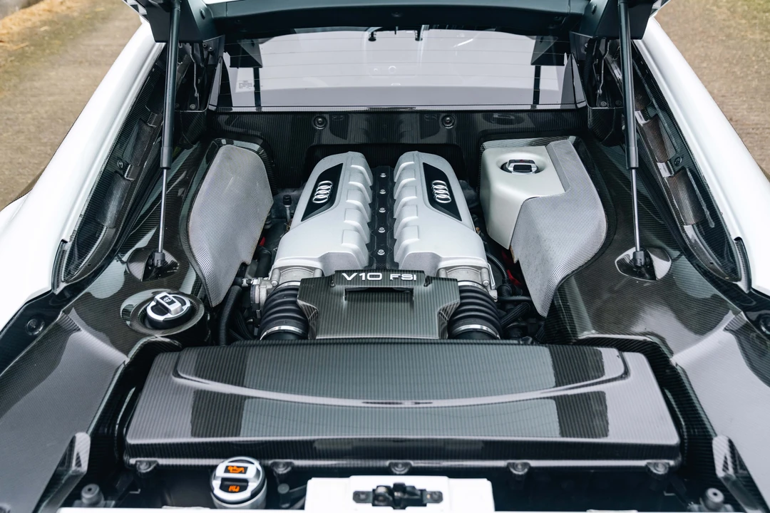 2009 Audi 42 R8 - Image 5 of 16