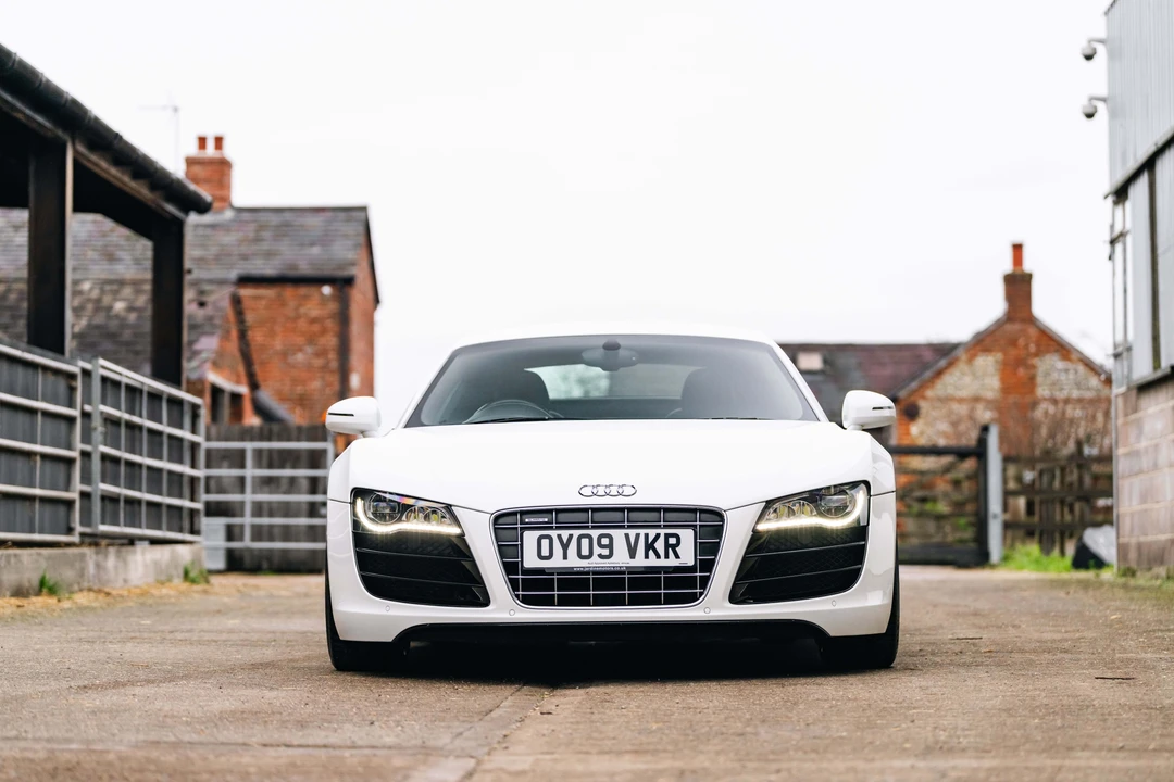 2009 Audi 42 R8 - Image 2 of 16