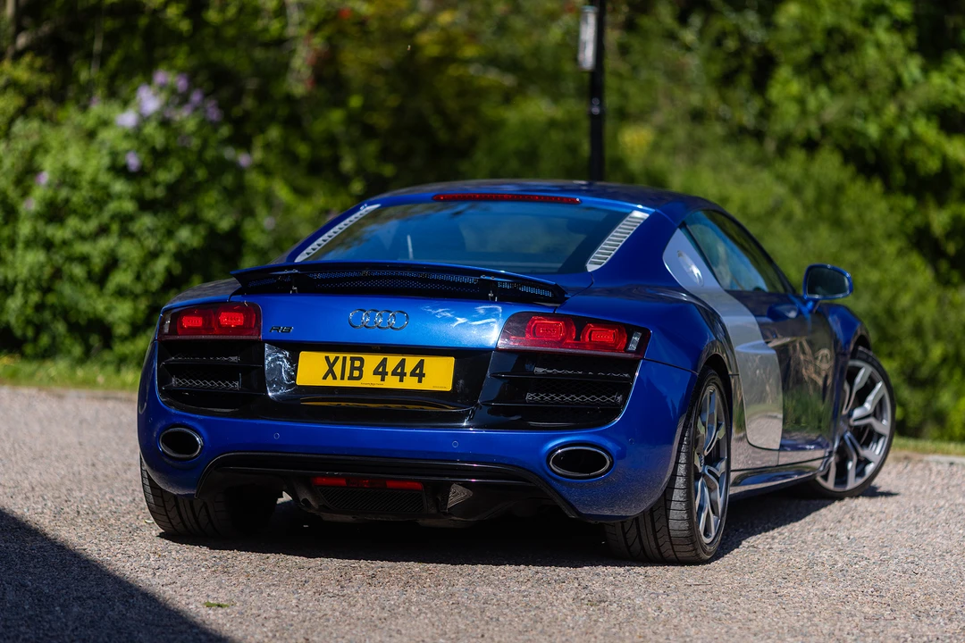 2010 Audi 42 R8 - Image 8 of 31