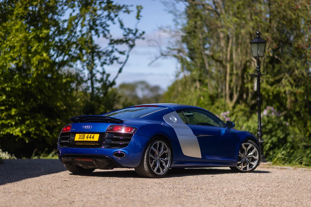 2010 Audi 42 R8 - Image 27 of 31