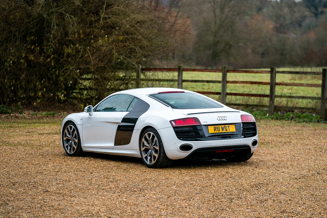 2009 Audi 42 R8 - Image 8 of 31