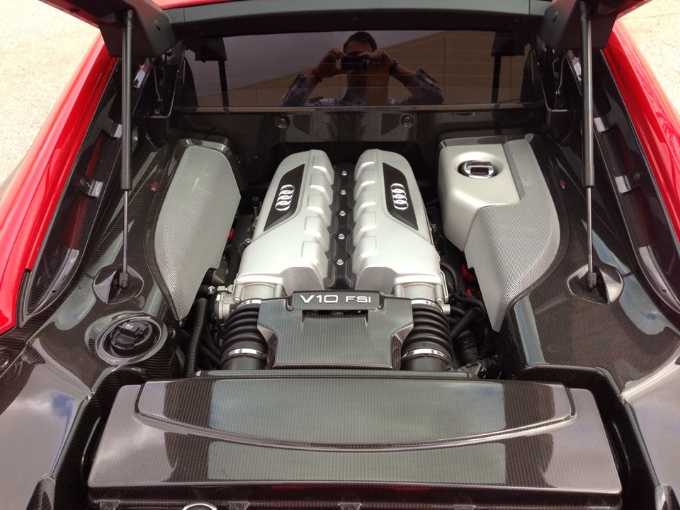 2009 Audi 42 R8 - Image 16 of 31