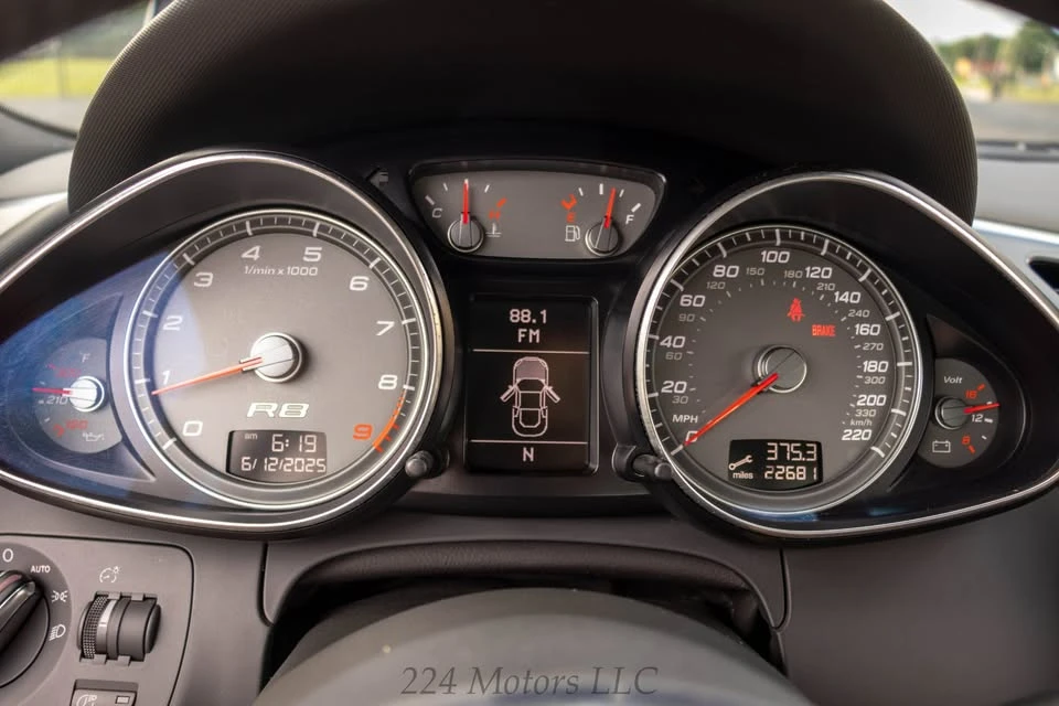 2009 Audi 42 R8 - Image 19 of 20