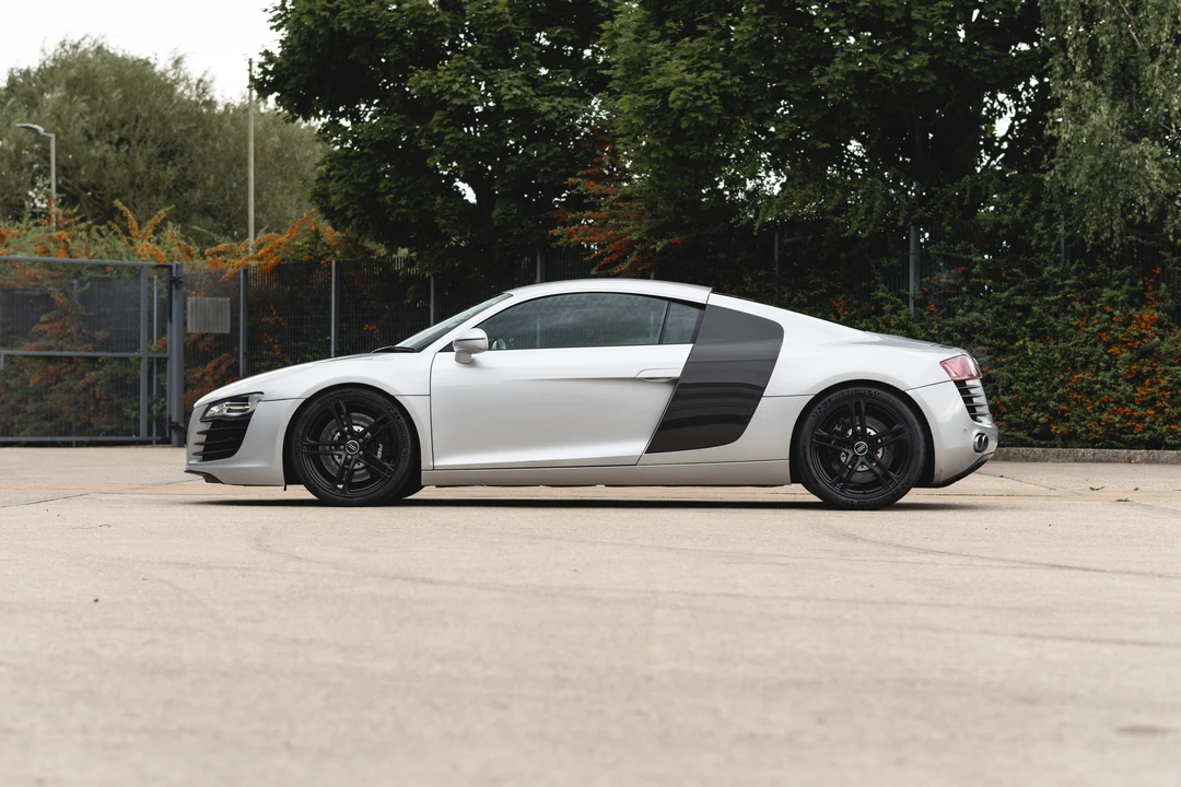 2009 Audi 42 R8 - Image 4 of 31