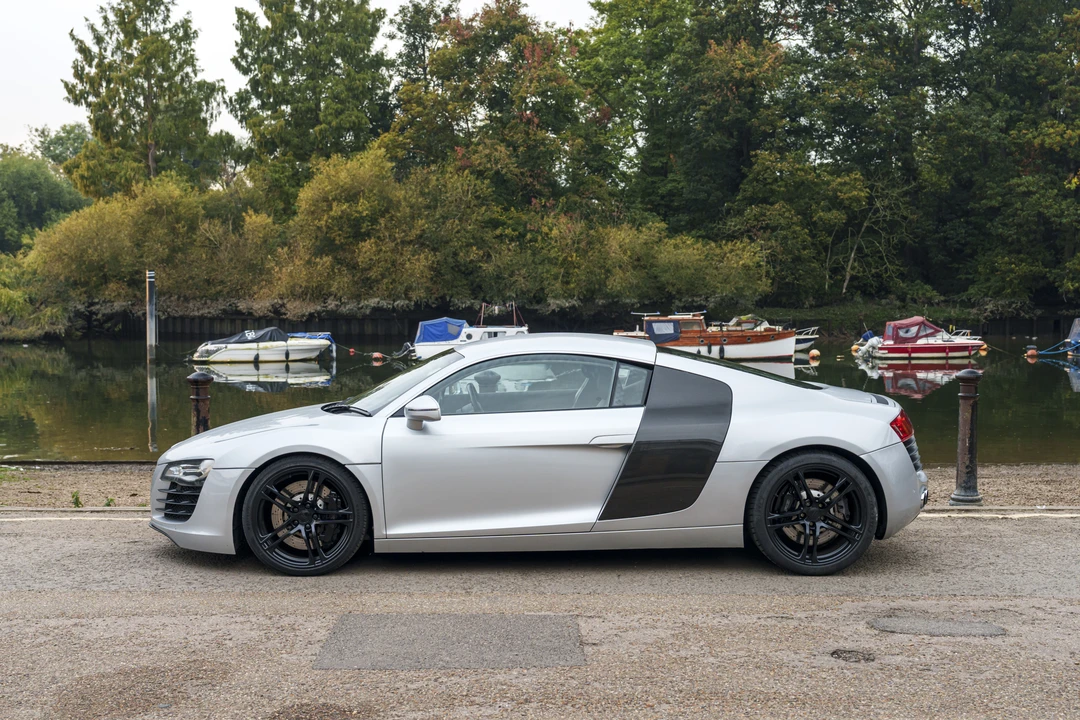 2009 Audi 42 R8 - Image 8 of 31