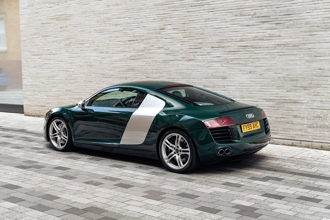 2009 Audi 42 R8 - Image 8 of 31