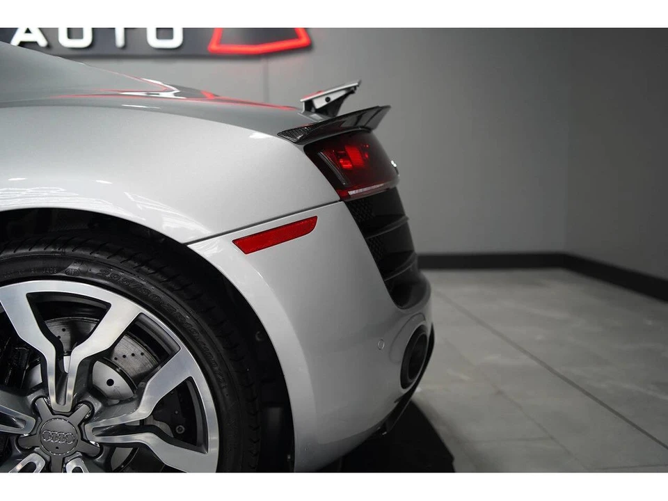 2009 Audi 42 R8 - Image 23 of 31