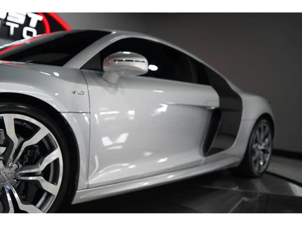 2009 Audi 42 R8 - Image 19 of 31