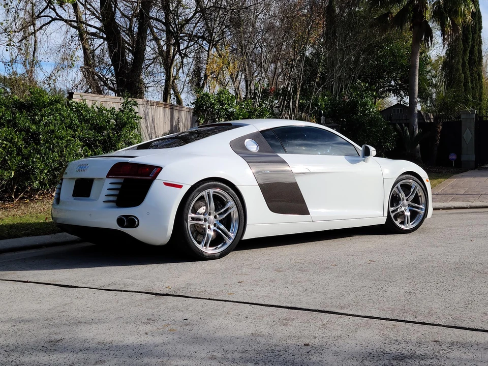 2009 Audi 42 R8 - Image 7 of 31