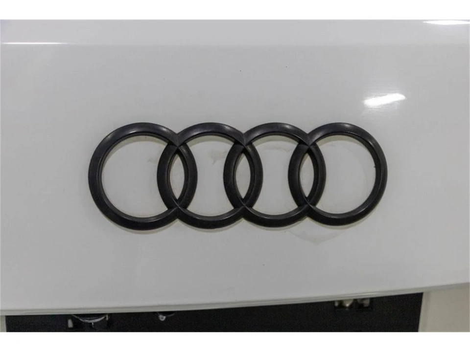 2009 Audi 42 R8 - Image 24 of 31