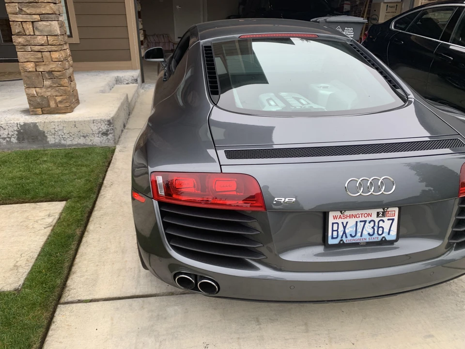 2009 Audi 42 R8 - Image 30 of 31