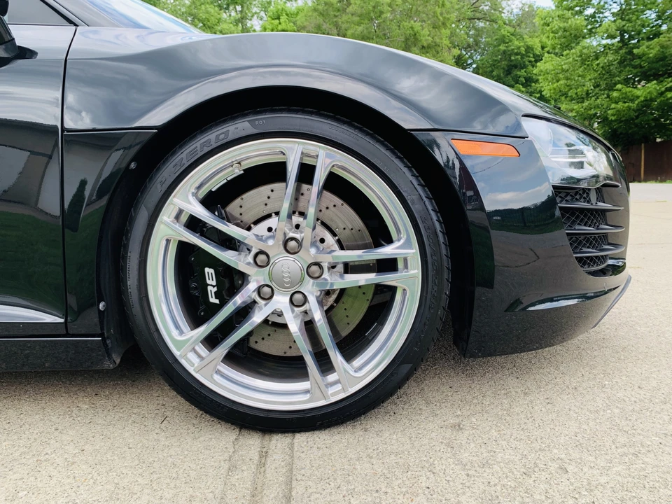2009 Audi 42 R8 - Image 24 of 31
