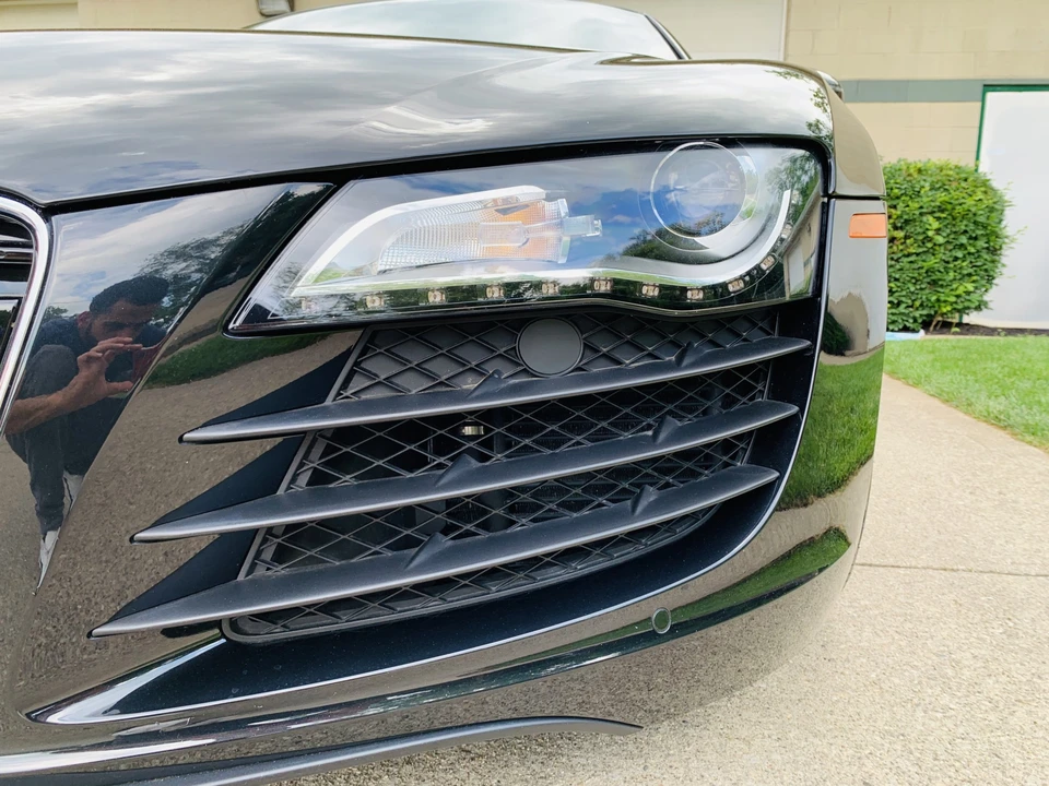 2009 Audi 42 R8 - Image 30 of 31