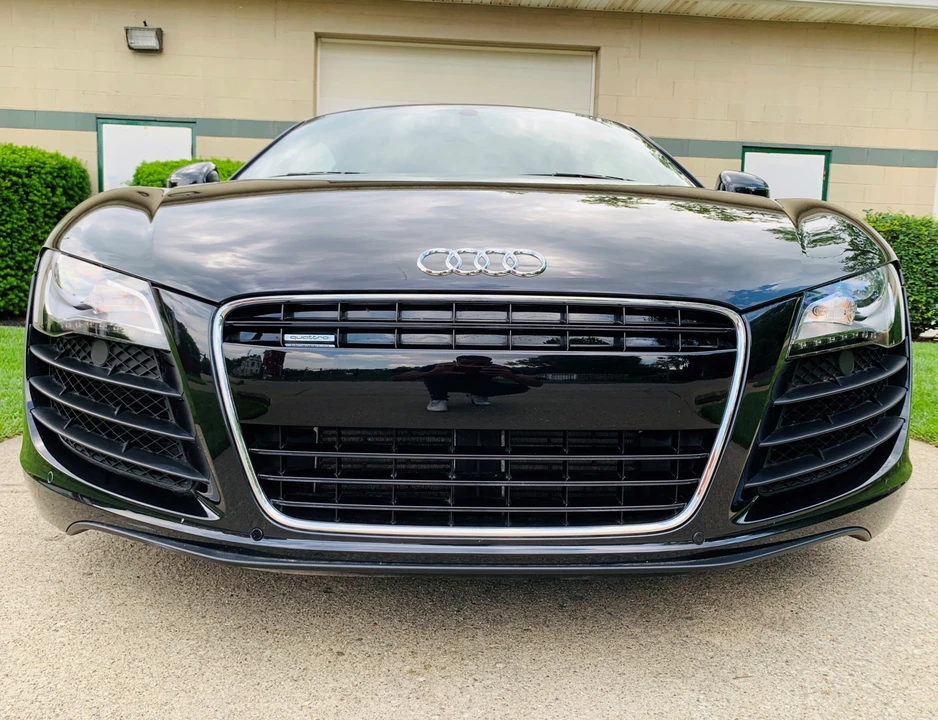2009 Audi 42 R8 - Image 8 of 31