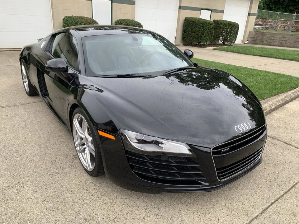 2009 Audi 42 R8 - Image 11 of 31