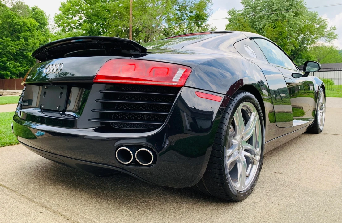 2009 Audi 42 R8 - Image 13 of 31