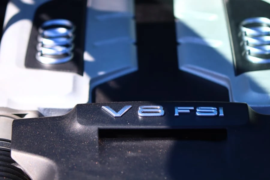 2009 Audi 42 R8 - Image 26 of 28