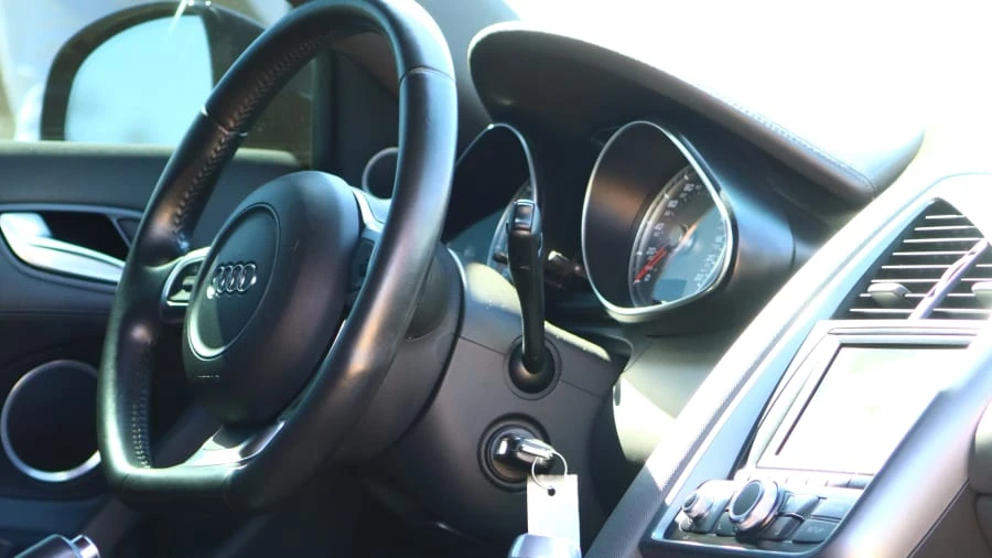 2009 Audi 42 R8 - Image 20 of 28