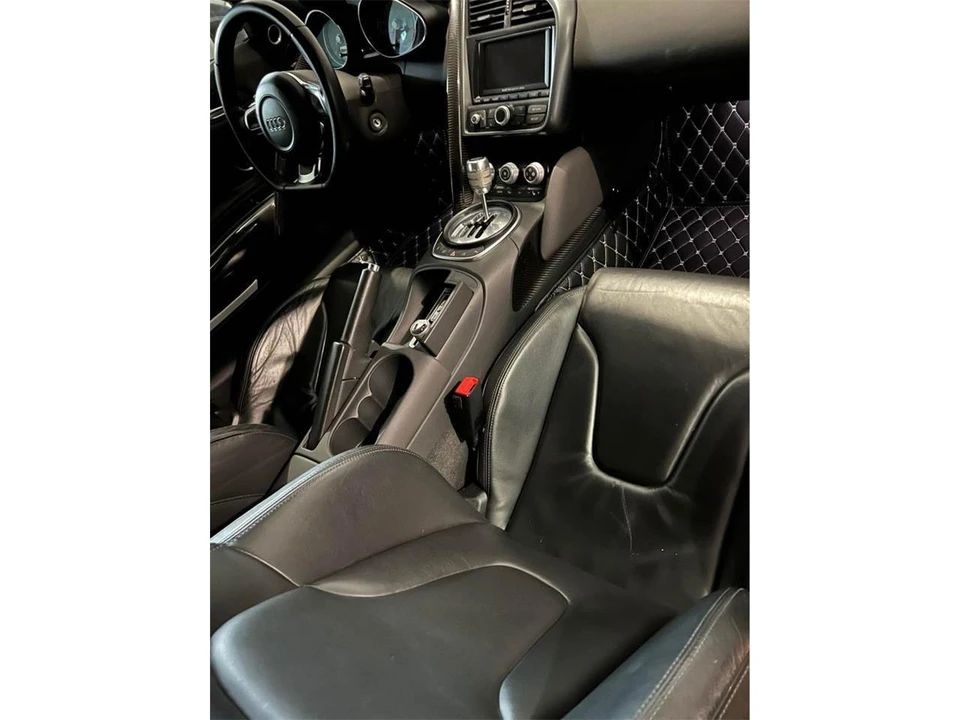 2009 Audi 42 R8 - Image 17 of 31