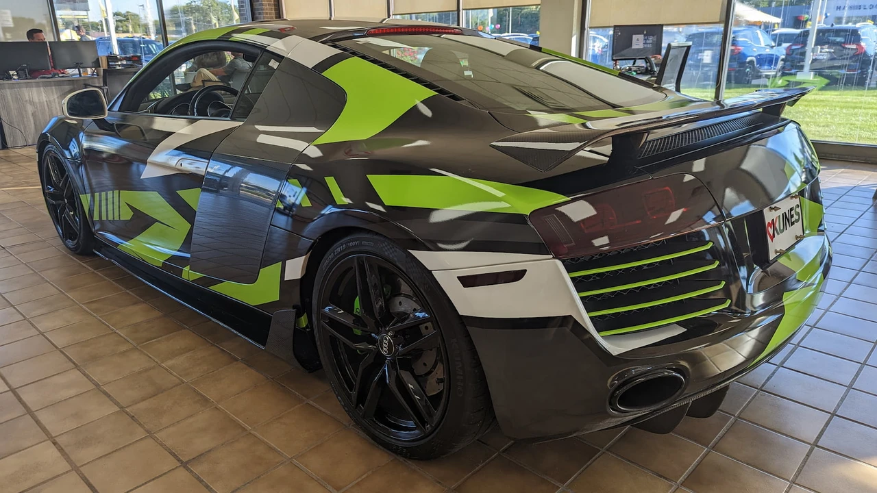 2009 Audi 42 R8 - Image 3 of 14