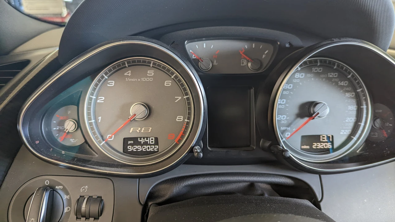 2009 Audi 42 R8 - Image 5 of 14