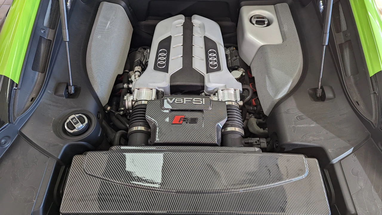2009 Audi 42 R8 - Image 8 of 14