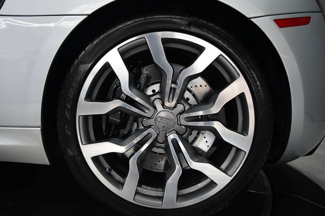 2009 Audi - Image 22 of 31