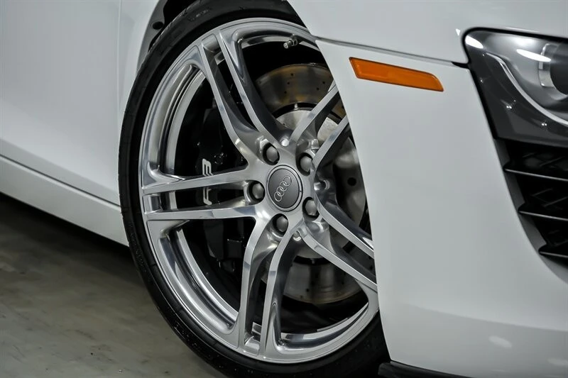 2009 Audi 42 R8 - Image 5 of 31