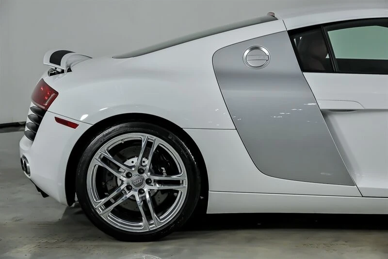 2009 Audi 42 R8 - Image 14 of 31