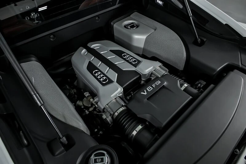 2009 Audi 42 R8 - Image 17 of 31