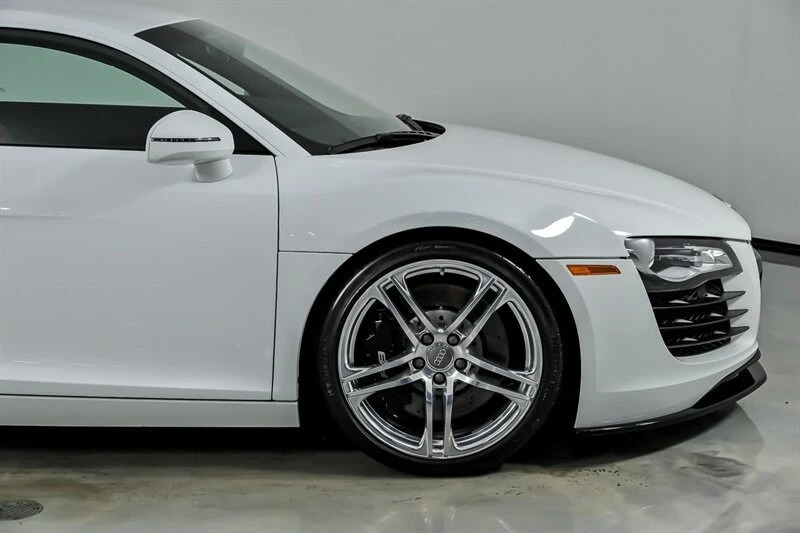 2009 Audi 42 R8 - Image 16 of 31
