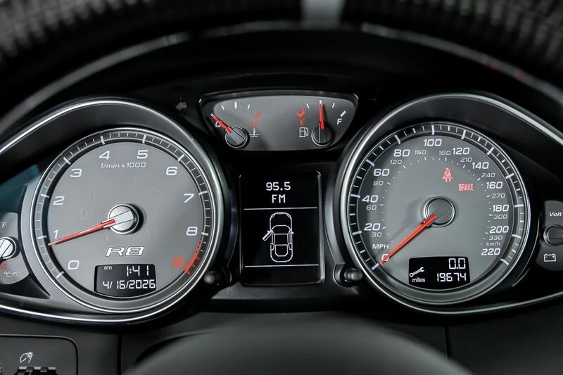2009 Audi 42 R8 - Image 28 of 31