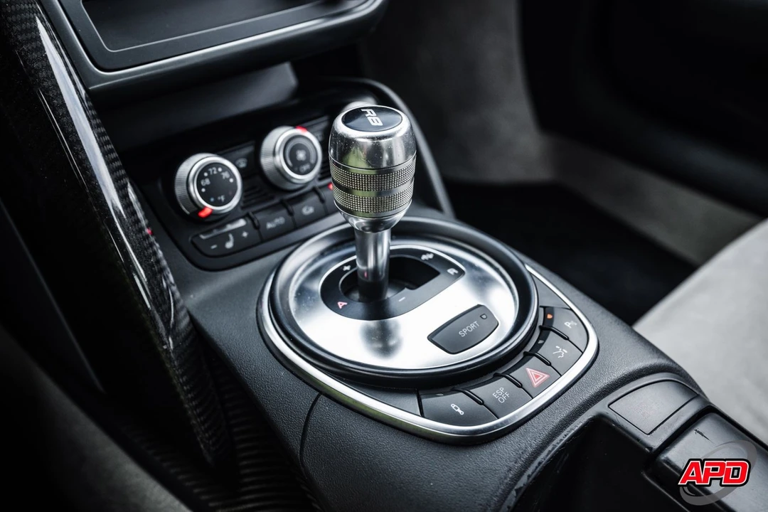 2009 Audi 42 R8 - Image 12 of 12