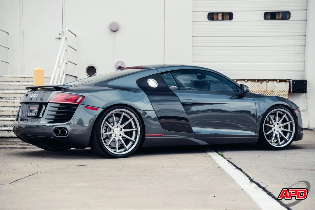 2009 Audi 42 R8 - Image 4 of 12