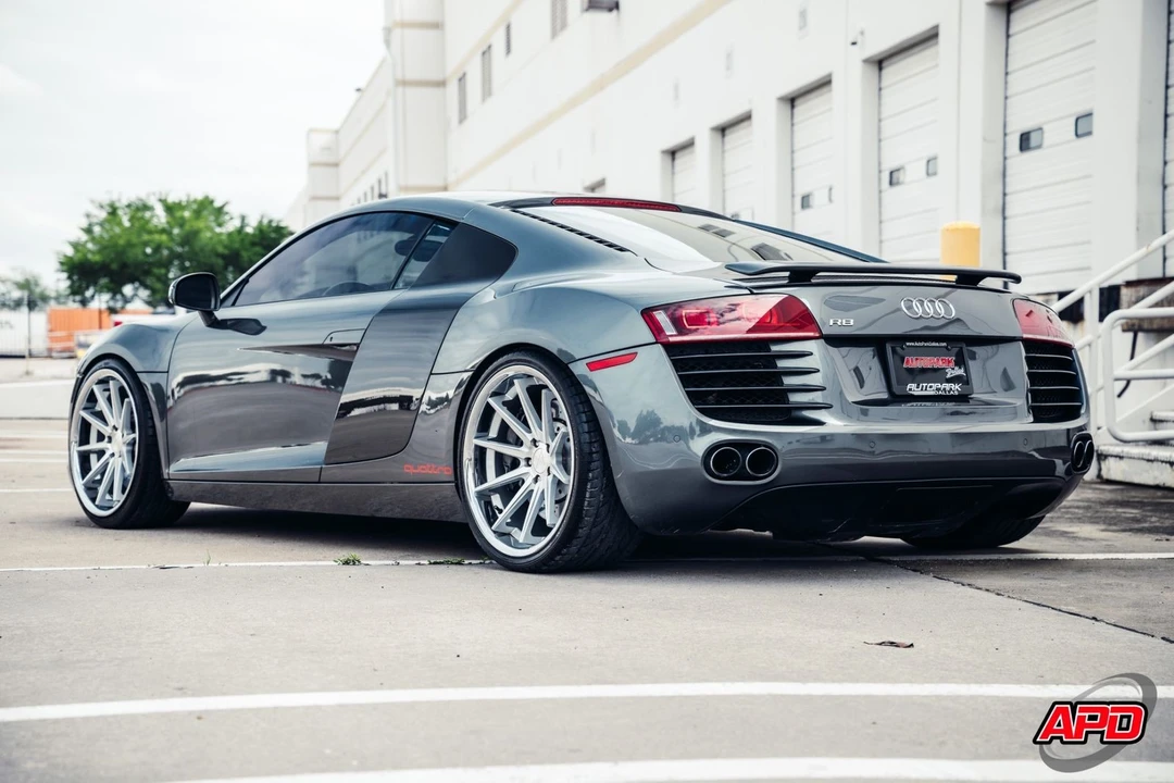 2009 Audi 42 R8 - Image 8 of 12
