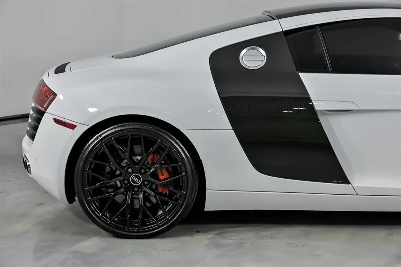 2009 Audi 42 R8 - Image 13 of 21
