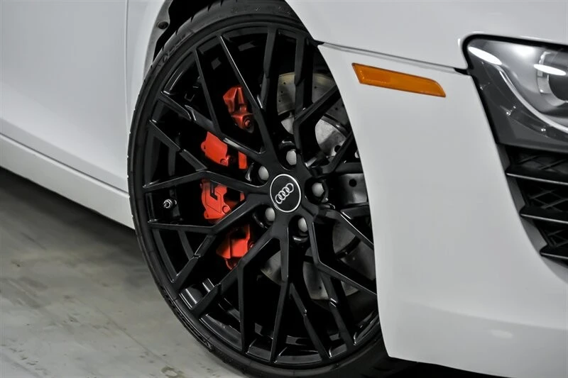 2009 Audi 42 R8 - Image 4 of 21