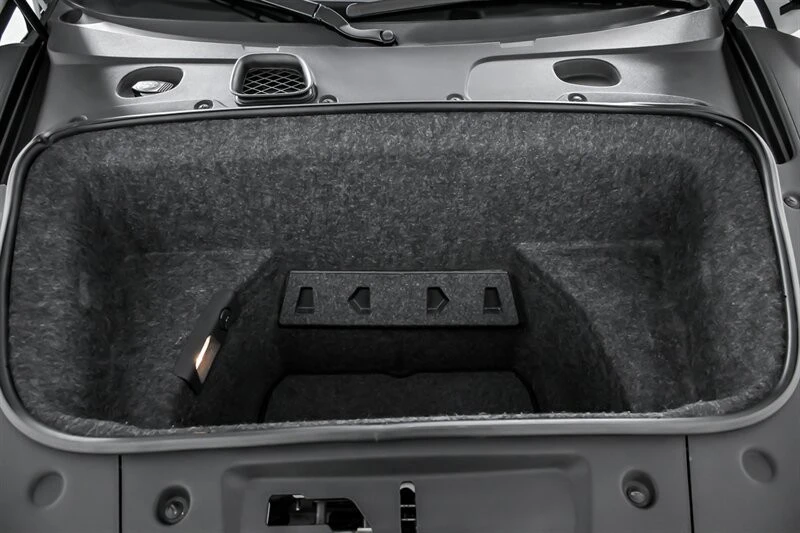 2009 Audi 42 R8 - Image 16 of 21