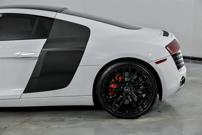 2009 Audi 42 R8 - Image 9 of 21