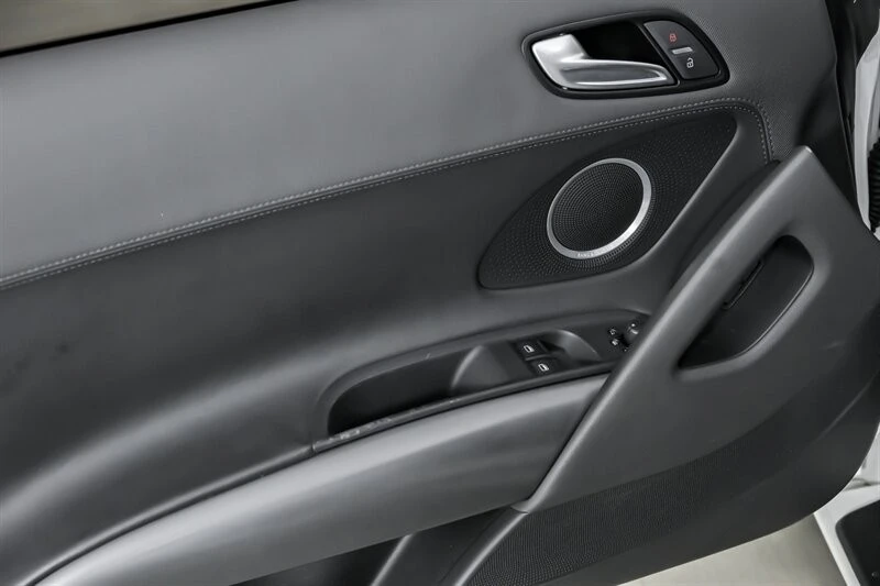 2009 Audi 42 R8 - Image 19 of 21