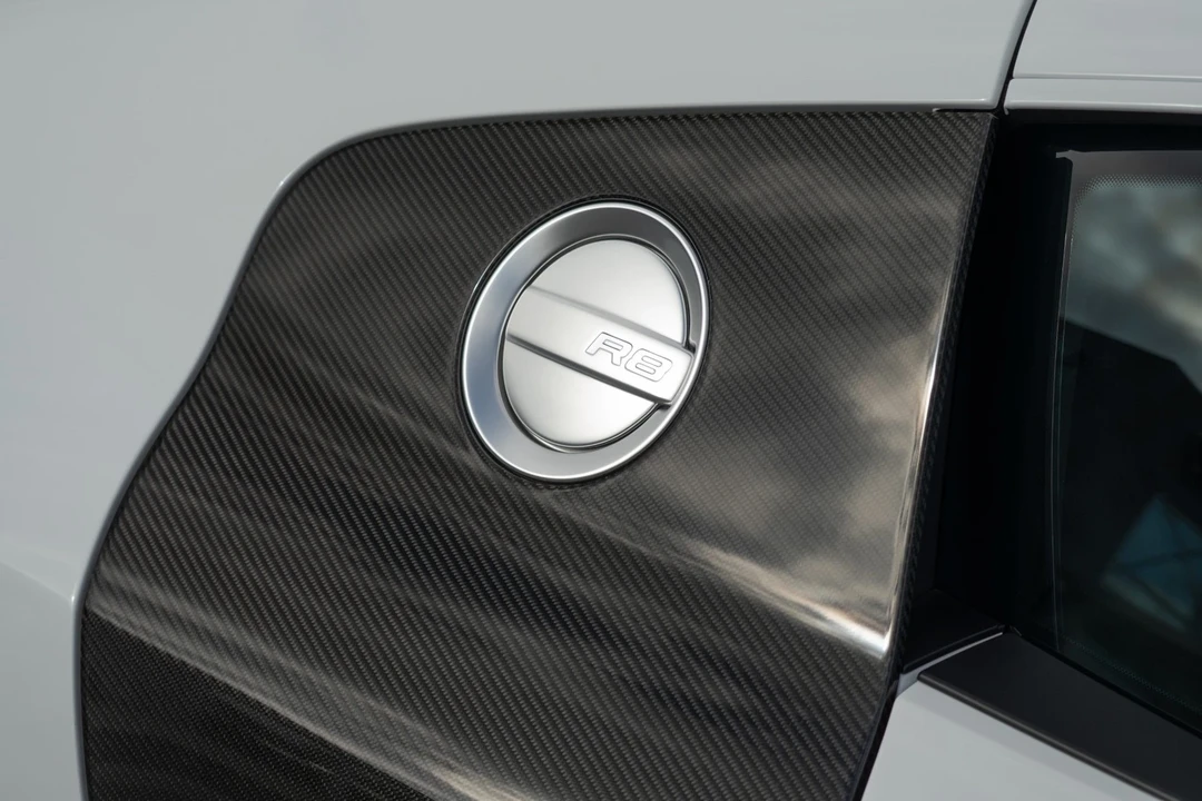2009 Audi 42 R8 - Image 12 of 21