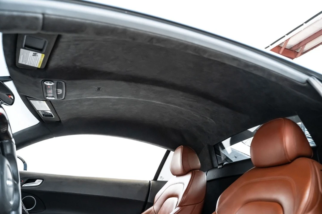 2009 Audi 42 R8 - Image 25 of 31