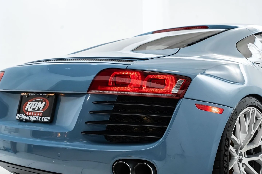 2009 Audi 42 R8 - Image 14 of 31