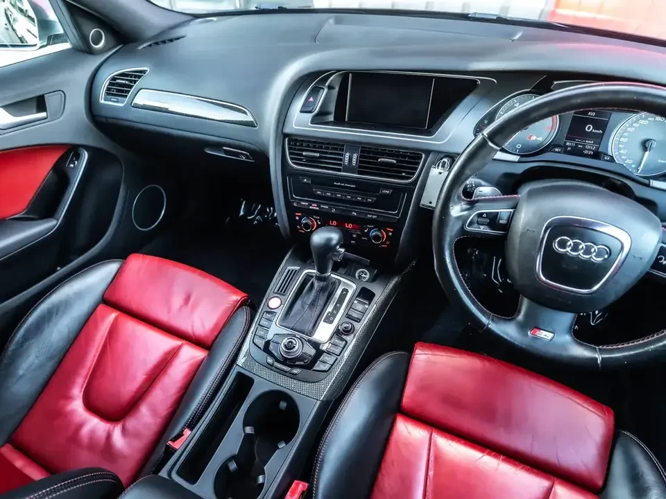 2009 Audi B8 S4 - Image 10 of 19