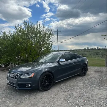 2009 Audi S5