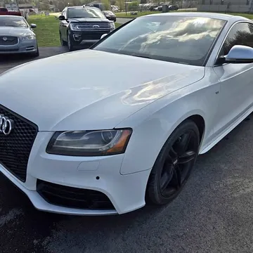 2009 Audi S5 Premium Coupe 2D