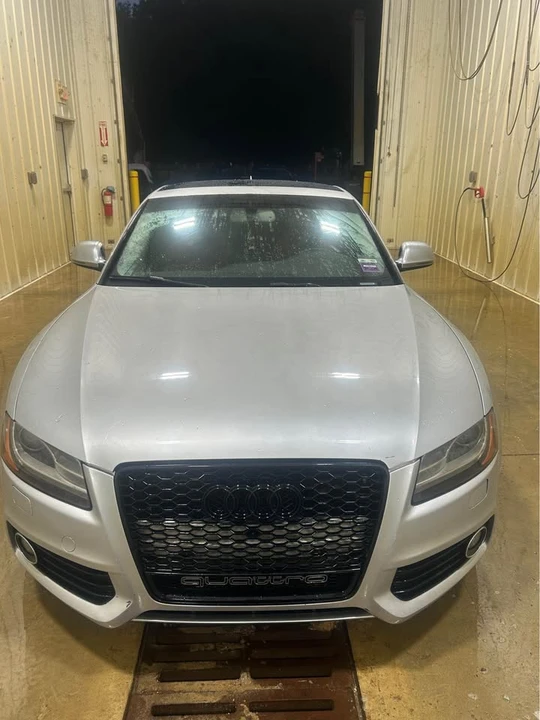 2009 Audi B8 S5 - Image 5 of 8