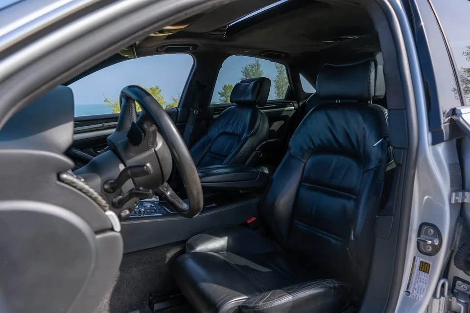 2009 Audi D3 S8 - Image 8 of 16