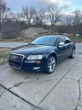 2009 Audi S8 4.2 Quattro Sedan